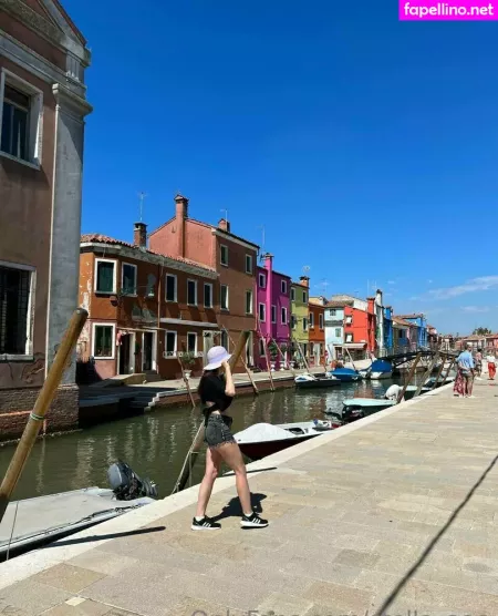 Stella Aaa OnlyFans Thumbnail #J0cT2VxrEg