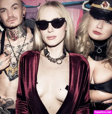 Stella Bossi OnlyFans Thumbnail #RCB4o9z00g