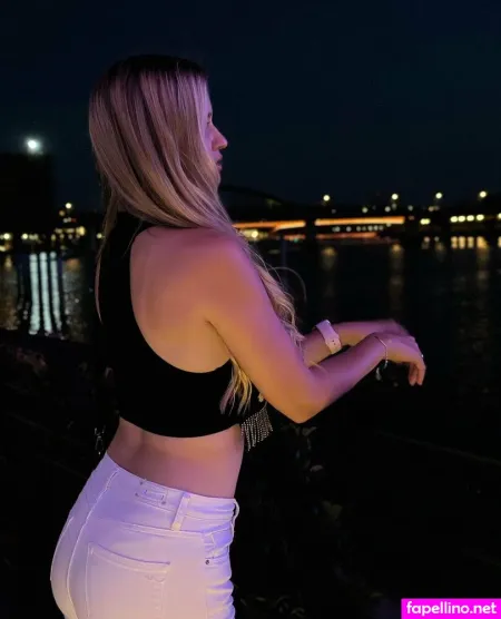 Stella Cardo Blog OnlyFans Thumbnail #OdfQm2fz2x