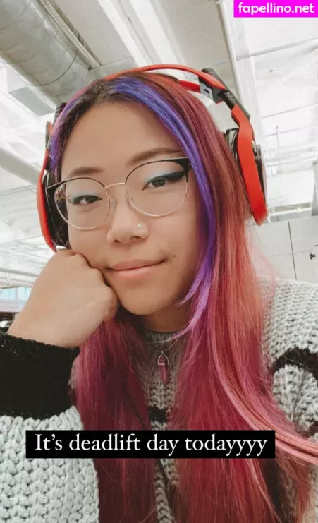 Stella Chung 1 OnlyFans Thumbnail #1ovNOVwAem