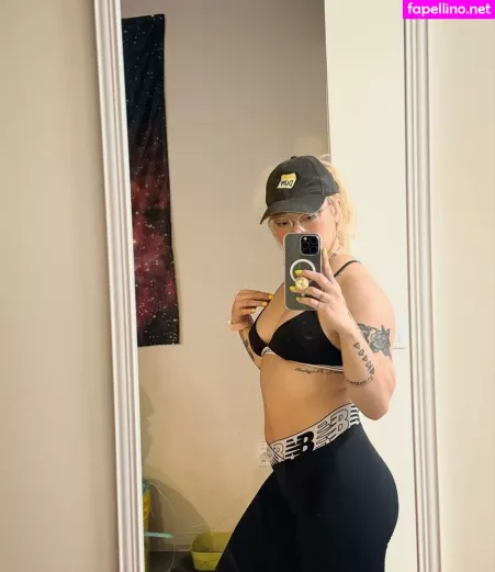 Stella Chung 1 OnlyFans Thumbnail #5b4xPhT2yb