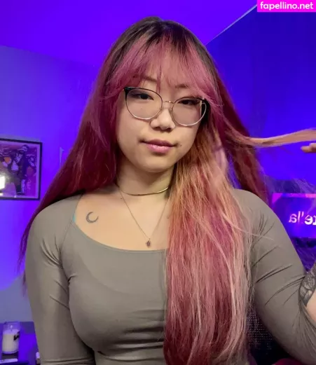 Stella Chung 1 OnlyFans Thumbnail #6PQ5yvtKWQ