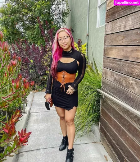 Stella Chung 1 OnlyFans Thumbnail #CCaa89ZCow