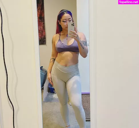 Stella Chung 1 OnlyFans Thumbnail #DUyV4Mvbq2