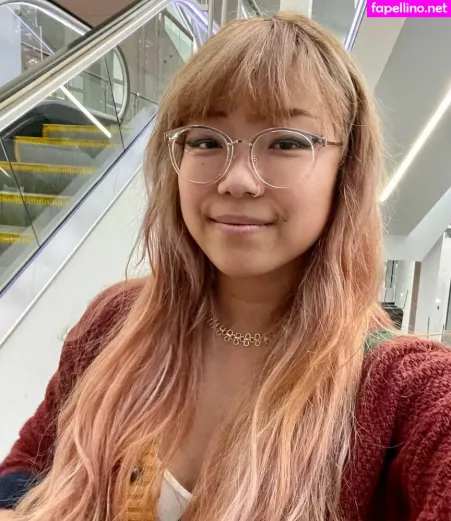 Stella Chung 1 OnlyFans Thumbnail #IteQeKWegT