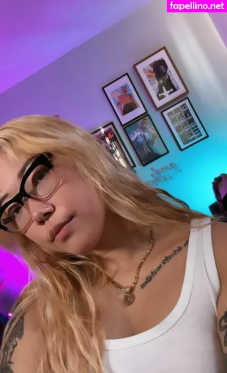 Stella Chung 1 OnlyFans Thumbnail #LPT8XcKg9H