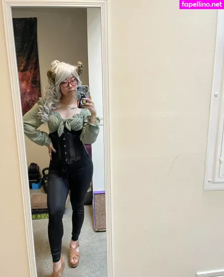 Stella Chung 1 OnlyFans Thumbnail #SYF85MlzxJ