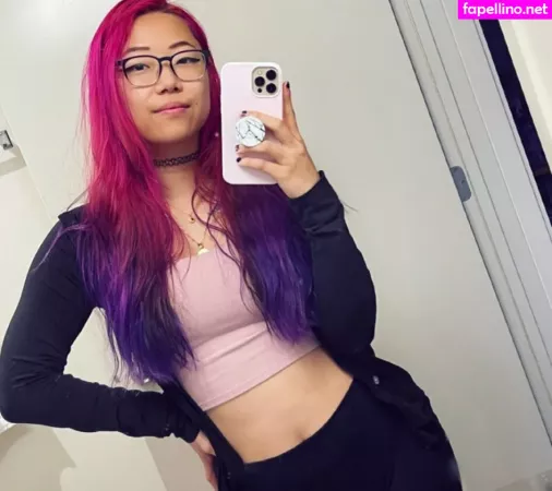 Stella Chung 1 OnlyFans Thumbnail #W88px1zJE4
