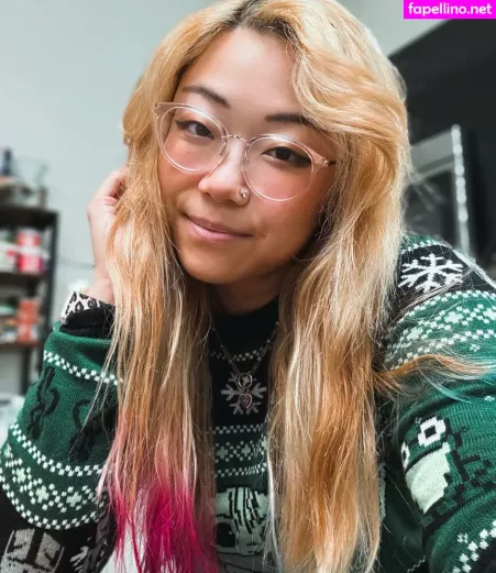 Stella Chung 1 OnlyFans Thumbnail #fP9SRYMvy5