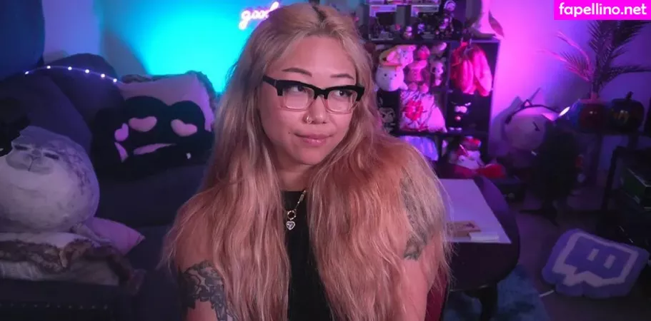 Stella Chung 1 OnlyFans Thumbnail #jGyMrU2cpJ