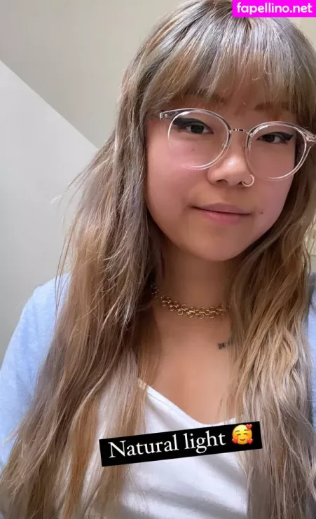 Stella Chung 1 OnlyFans Thumbnail #t7MaF5wlYd