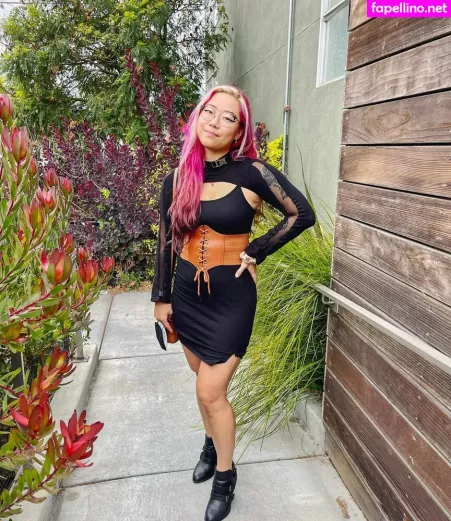 Stella Chung 1 OnlyFans Thumbnail #tr5xu996ES