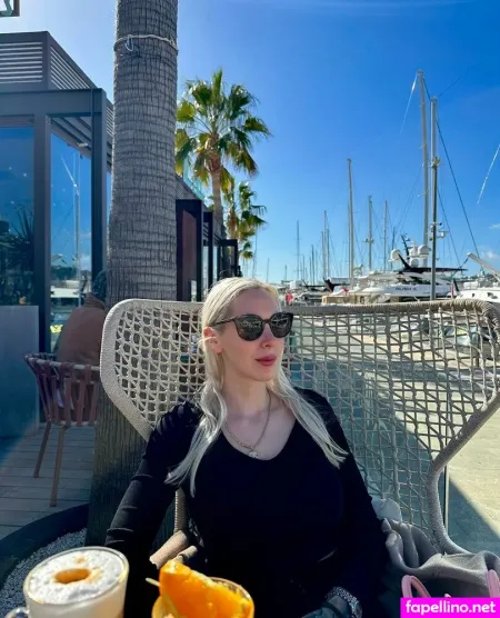 Stella Cinderella OnlyFans Thumbnail #GvcqnJewMT