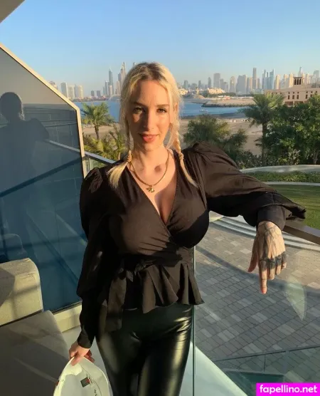 Stella Cinderella OnlyFans Thumbnail #sKmR9Z3WP5