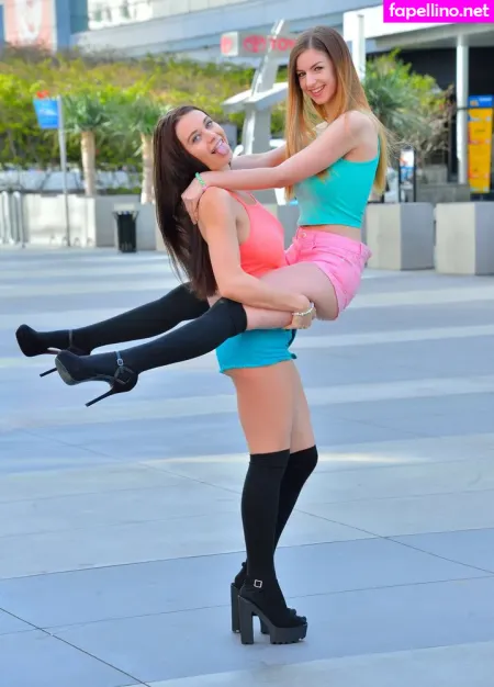 Stella Cox OnlyFans Thumbnail #FXdhaCGkHU