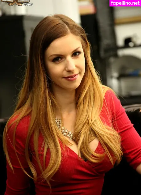 Stella Cox OnlyFans Thumbnail #M7abAEawcm