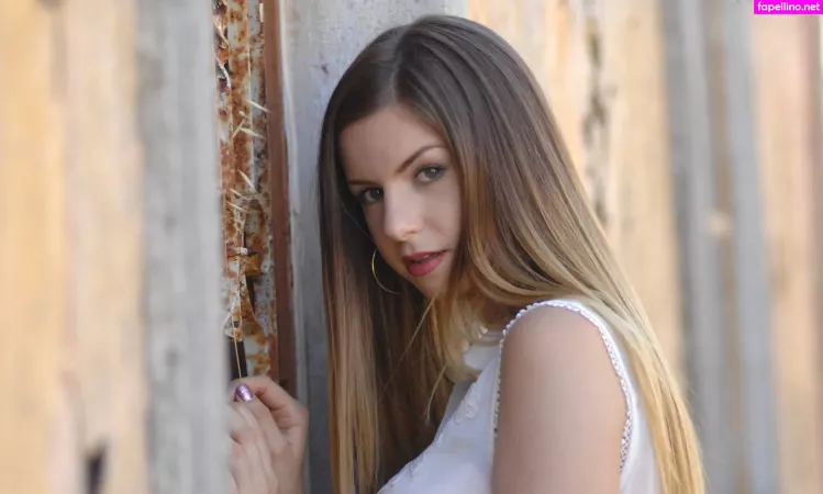 Stella Cox OnlyFans Thumbnail #Mq9J9og5Sx