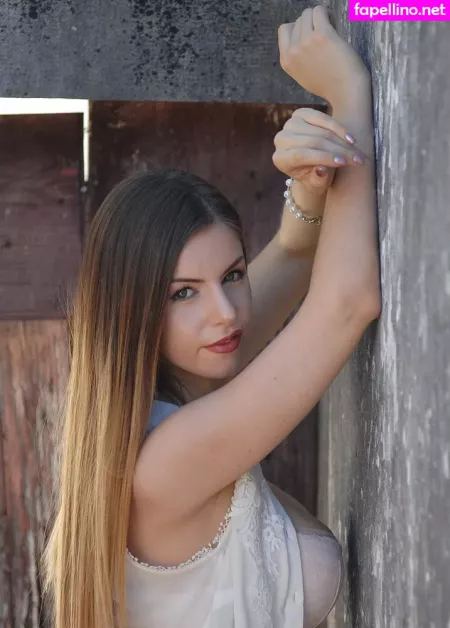 Stella Cox OnlyFans Thumbnail #oGvvebFUKP