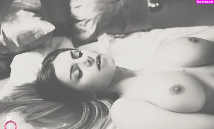 Stella Cox OnlyFans Thumbnail #u912NKo5y4