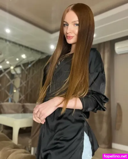 Stella Crystal OnlyFans Thumbnail #2bEK8gOp0V