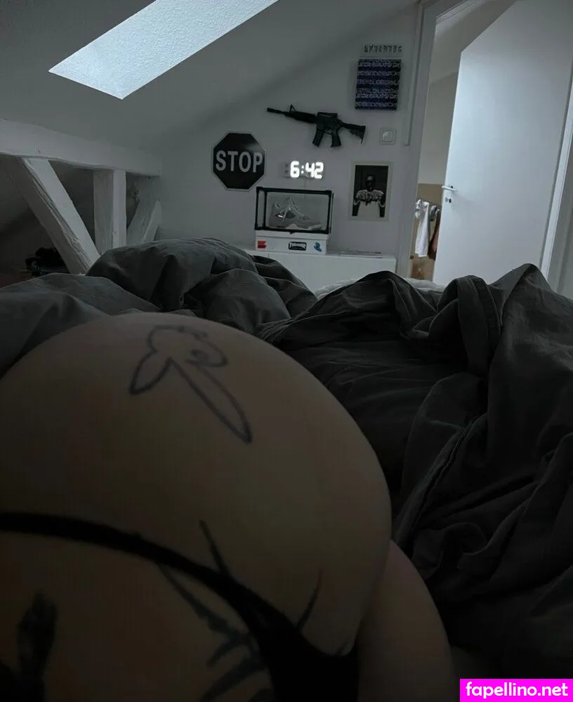icy_dragon, stella_raved Nude Leaked OnlyFans Photo #amUStH59Gj