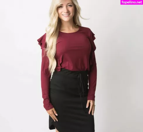 Stella Jane OnlyFans Thumbnail #MwBzDryDBo