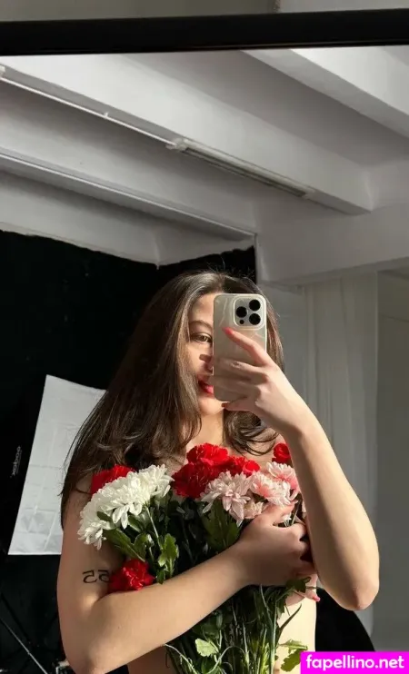 Stella Love OnlyFans Thumbnail #oQ0ADKrE5C