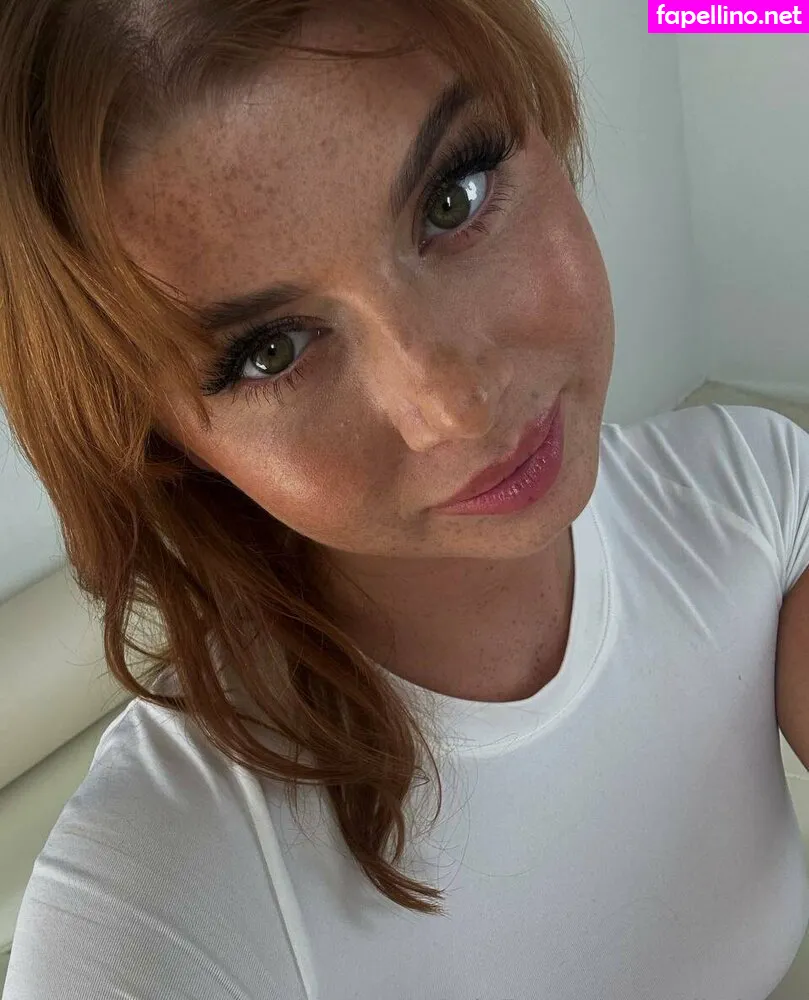 luxury_stella, stella.luxx Nude Leaked OnlyFans Photo #2vjj2WdJ70