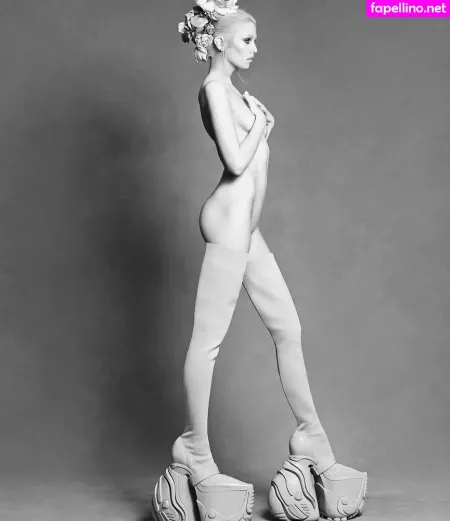 Stella Maxwell OnlyFans Thumbnail #6a0VkYqJjk