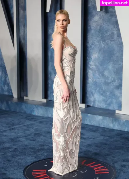 Stella Maxwell OnlyFans Thumbnail #MtEmc6j0J7