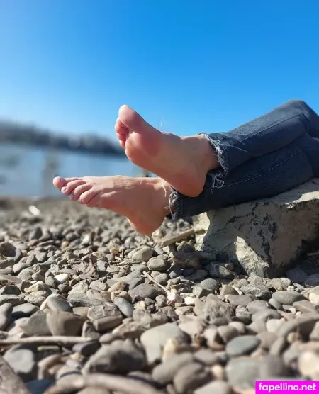 Stella Reeve OnlyFans Thumbnail #BmvO2tbOs2