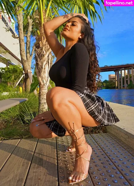 Stella Starrr OnlyFans Thumbnail #q3tKfAtxmB