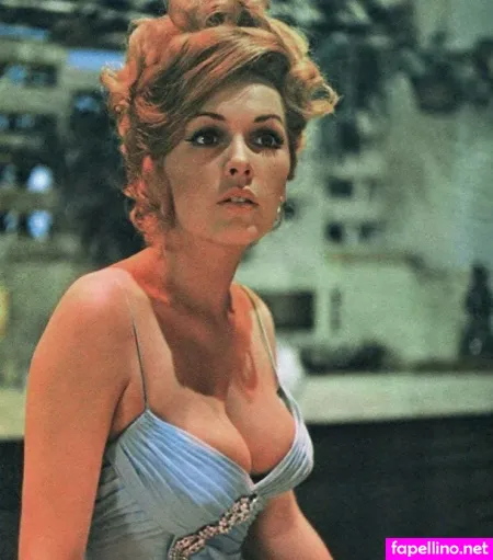 Stella Stevens OnlyFans Thumbnail #anD8c0Dffx
