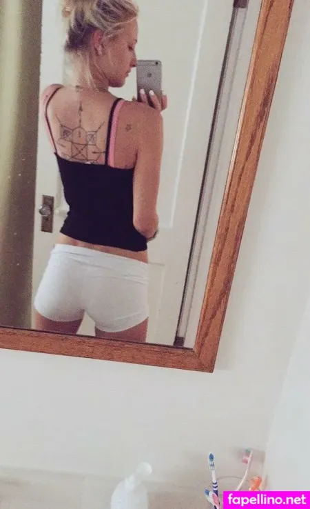 Stella The Light OnlyFans Thumbnail #TsDzMd5jtN