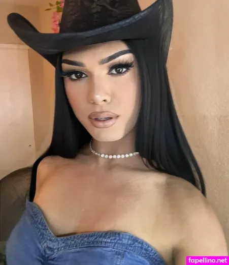 Stella Valenciaga OnlyFans Thumbnail #qHTZn4ImrE