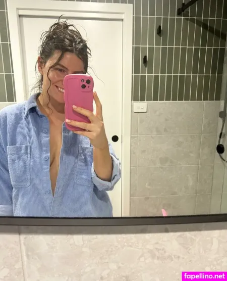 Stella OnlyFans Thumbnail #EqwX3O6dSb