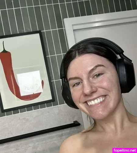 Stella OnlyFans Thumbnail #jRhfU5eKU0