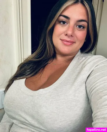 Stellacurves OnlyFans Thumbnail #MvpKmj13oC