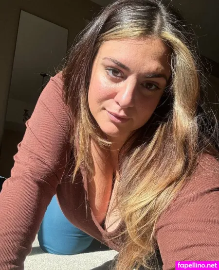 Stellacurves OnlyFans Thumbnail #XIr61YKC6X