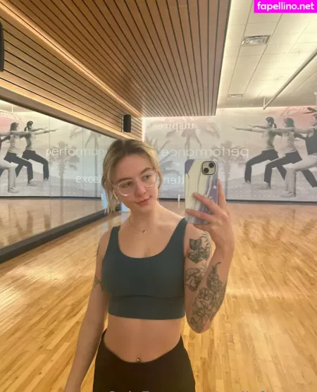 Stellafreexxx OnlyFans Thumbnail #aaKirCFK6E