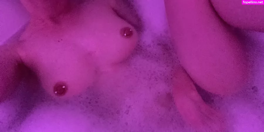 Stellagreenxxx OnlyFans Thumbnail #xSg8FOLmWN