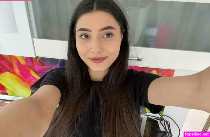 Stellaharperxo OnlyFans Thumbnail #cGB0PIh48E