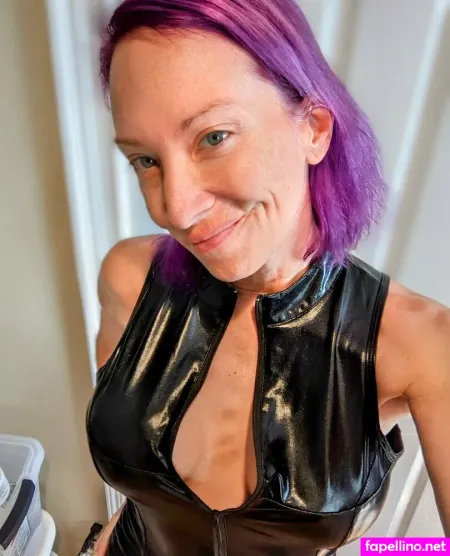 Stellahere OnlyFans Thumbnail #bjC9a7K8uF