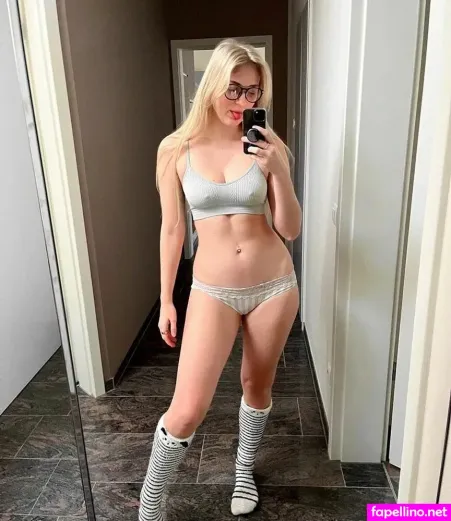 Stellamarisol 17 OnlyFans Thumbnail #kizctQKaQH