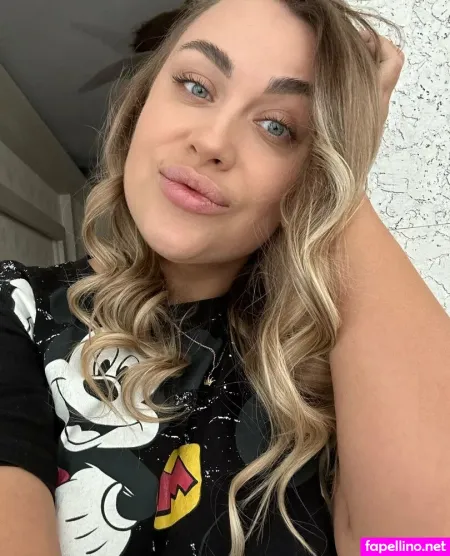 Stellamooon OnlyFans Thumbnail #UF7ZKutHV2