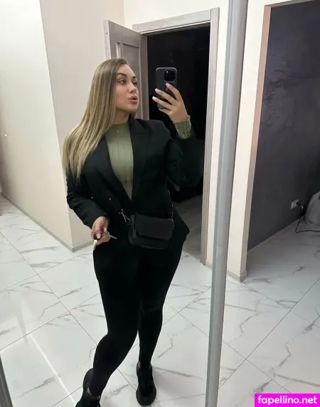 Stellamooon OnlyFans Thumbnail #l8BYYRjN6K