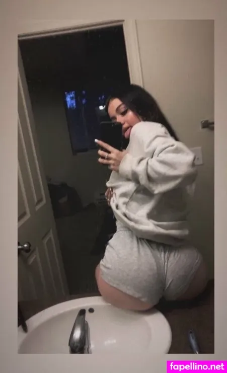 Stellapearl2 OnlyFans Thumbnail #ab2gn6iz6f
