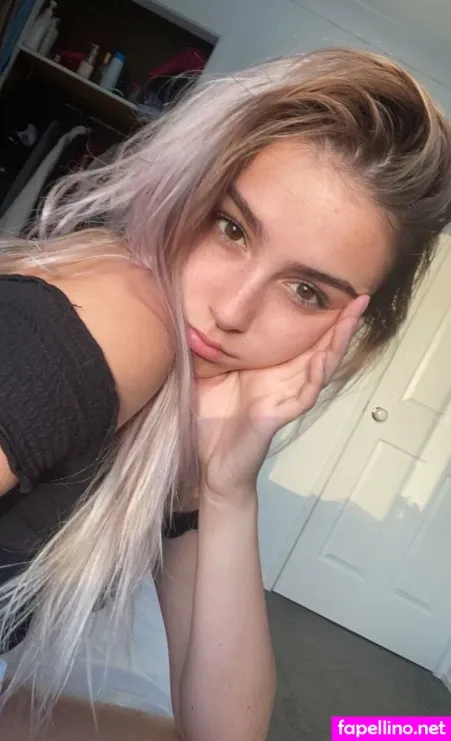 Stellariccii OnlyFans Thumbnail #EySHafr4vW