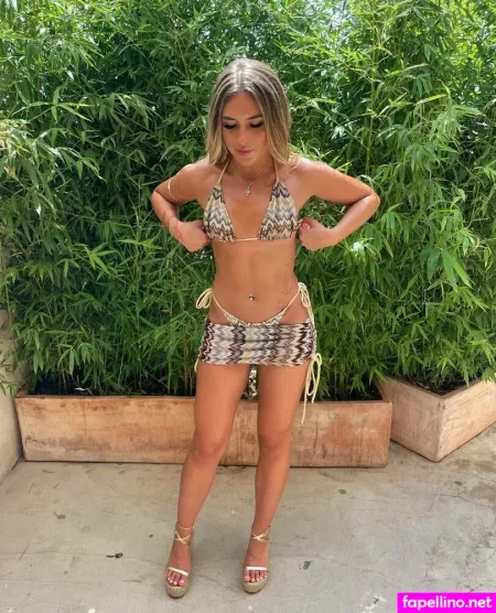 Stellarossetti OnlyFans Thumbnail #9CrHRmXTgi