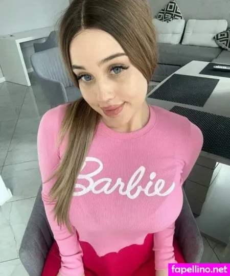 Stellaxwilson OnlyFans Thumbnail #dDgYILHsW3